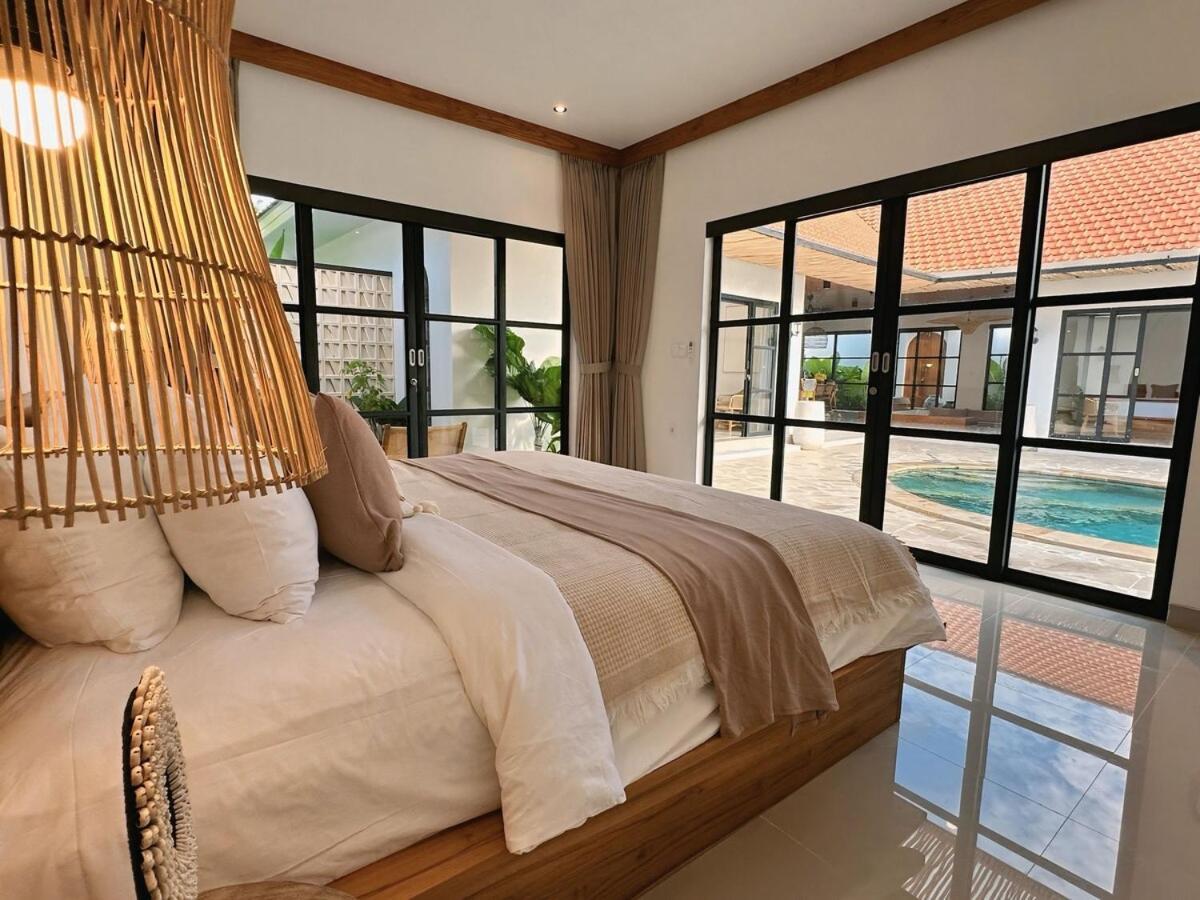 Amerta Villa Seminyak Bagian luar foto