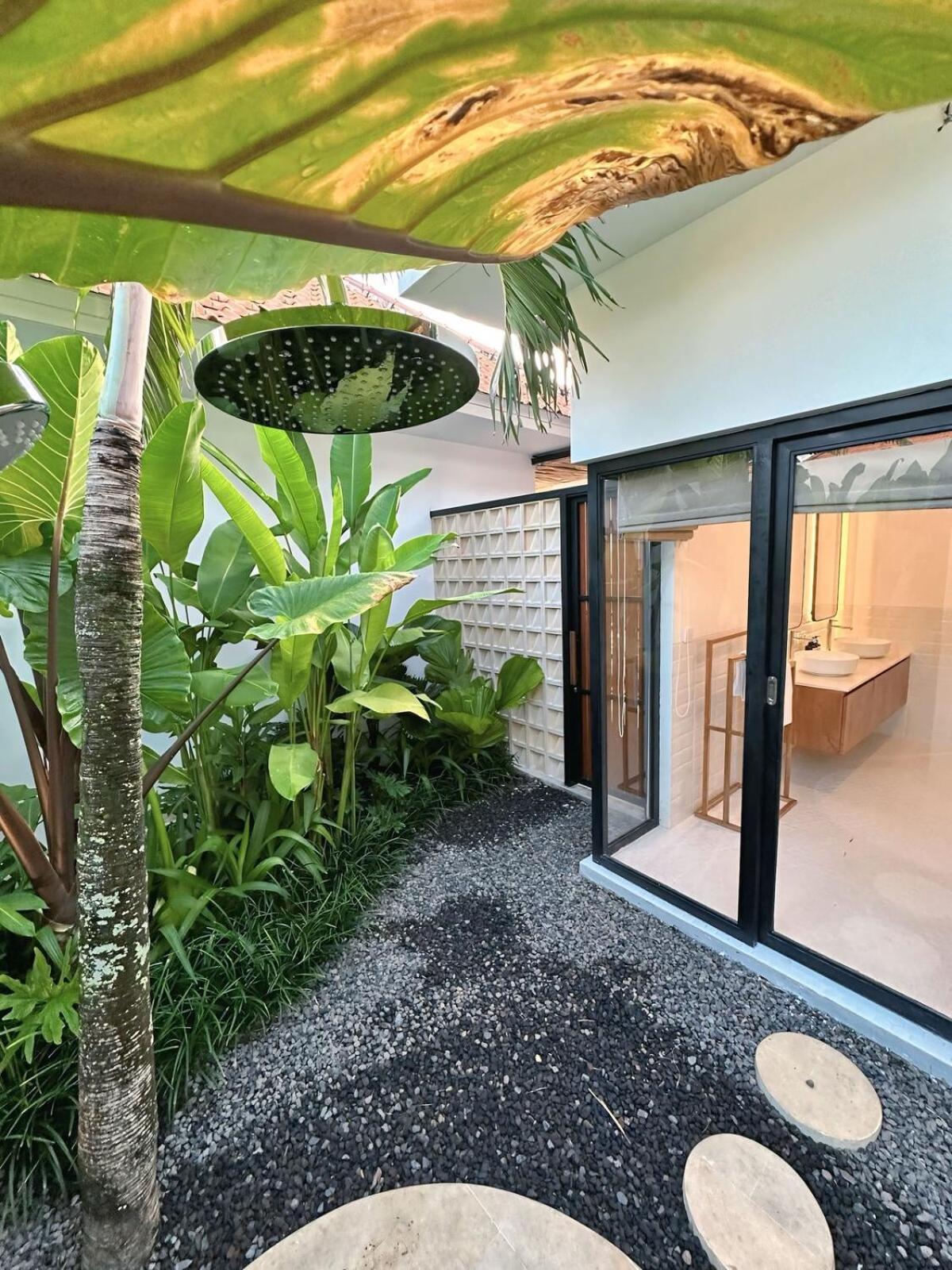 Amerta Villa Seminyak Bagian luar foto