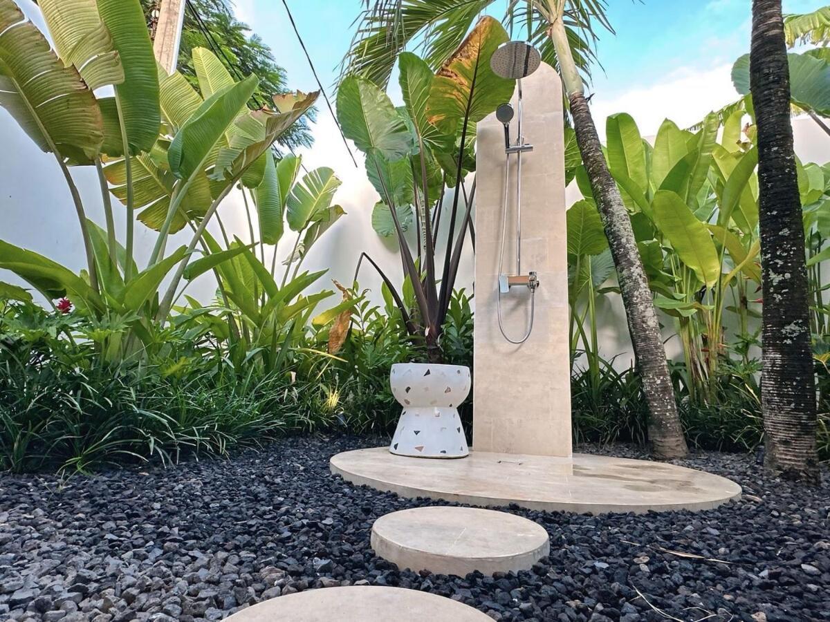 Amerta Villa Seminyak Bagian luar foto